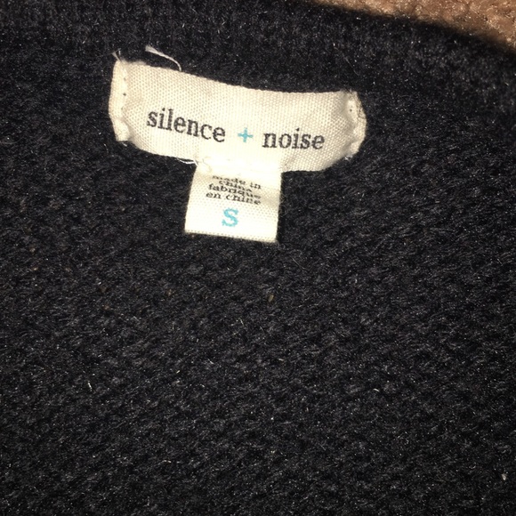 2 urban outfitters cardigans size s - Picture 3 of 3